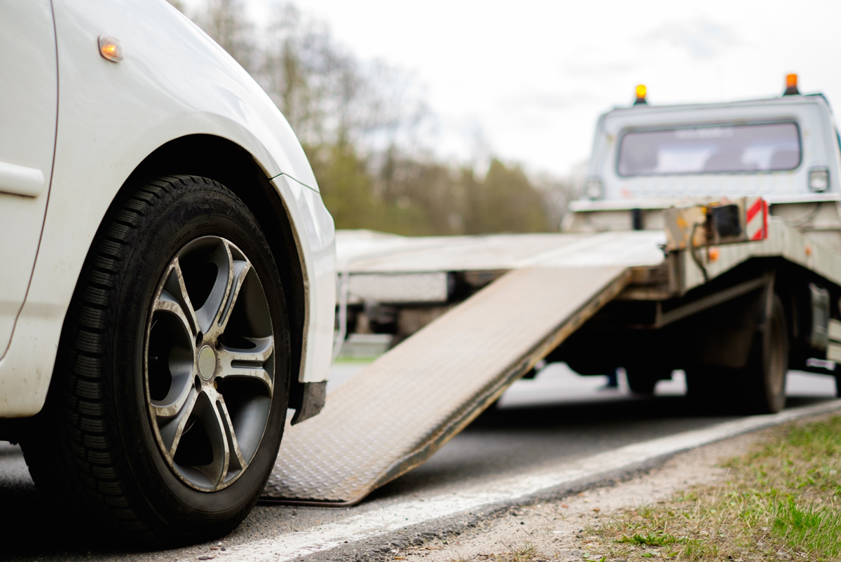 Newark Towing Service - Autobahn Auto Repair